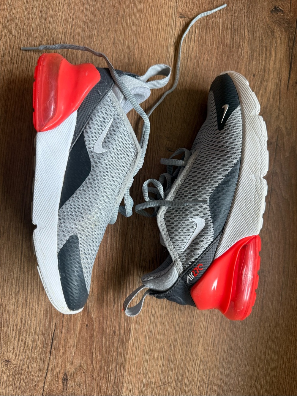 Nike Air Max 270